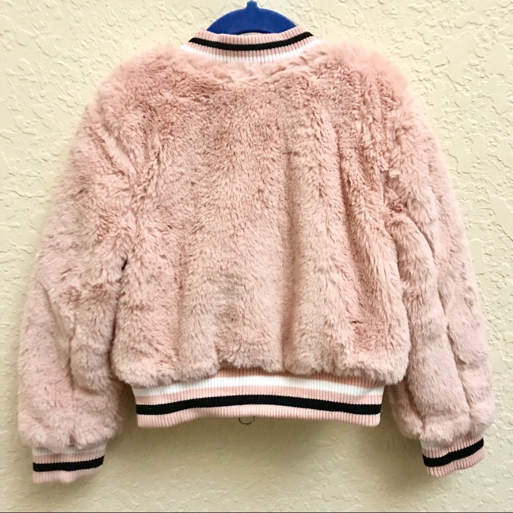 Brand New Urban Republic Faux Fur Girls Jacket - Picture 6 of 6